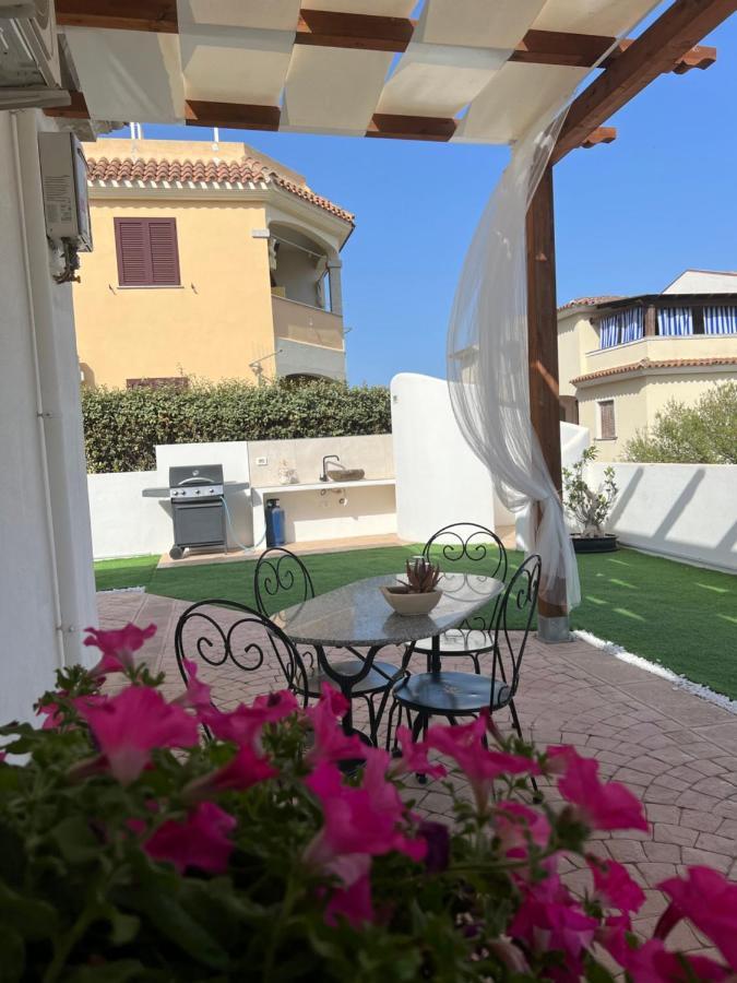 Ferienwohnung Le Residenze Del Mare Monolocale N2 La Caletta Exterior foto