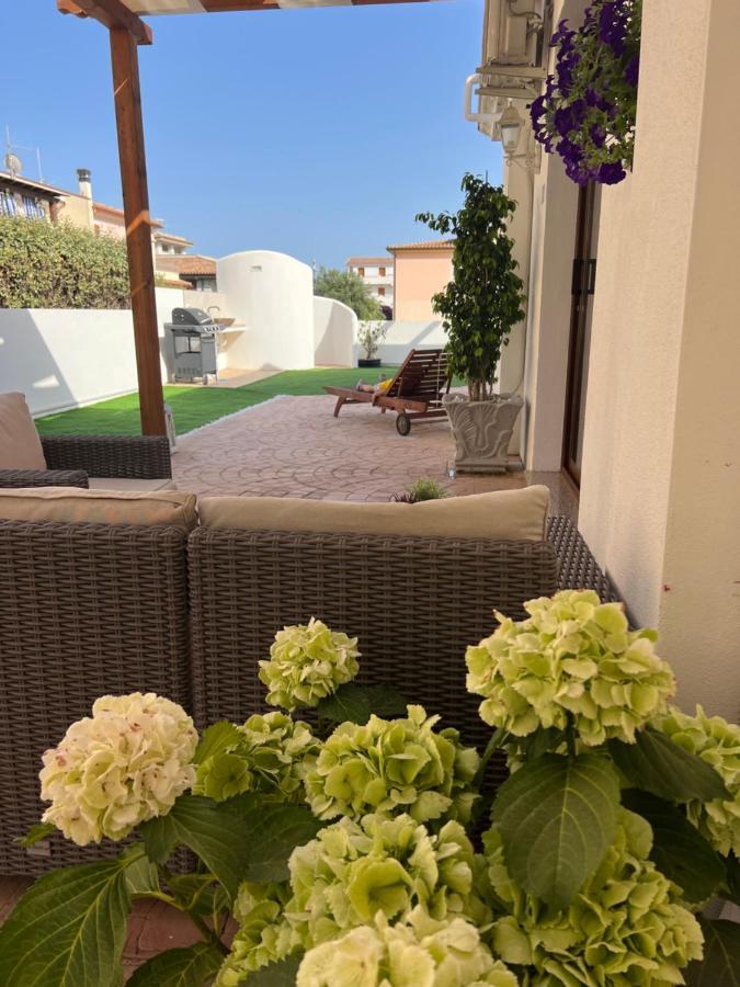 Ferienwohnung Le Residenze Del Mare Monolocale N2 La Caletta Exterior foto